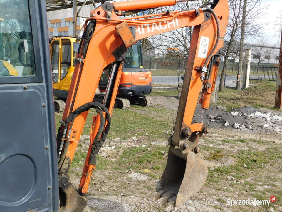 mini koparka 16 t Hitachi ZX14 2 łyżki 2011 Rok produkcji 2011