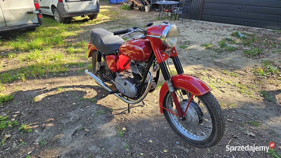 Junak m10