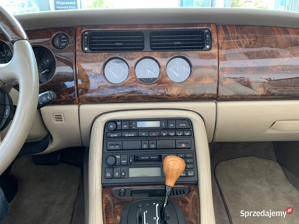 JAGUAR XK8 40 benzyna 284 Niski przebieg Cabrio Kraków