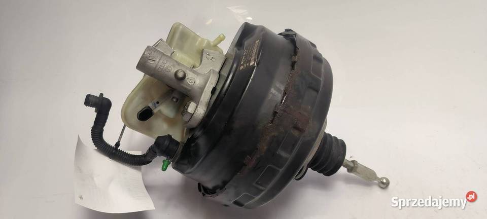 SERWO HAMULCOWE AUDI A4 B6 8E0612105N Lipno