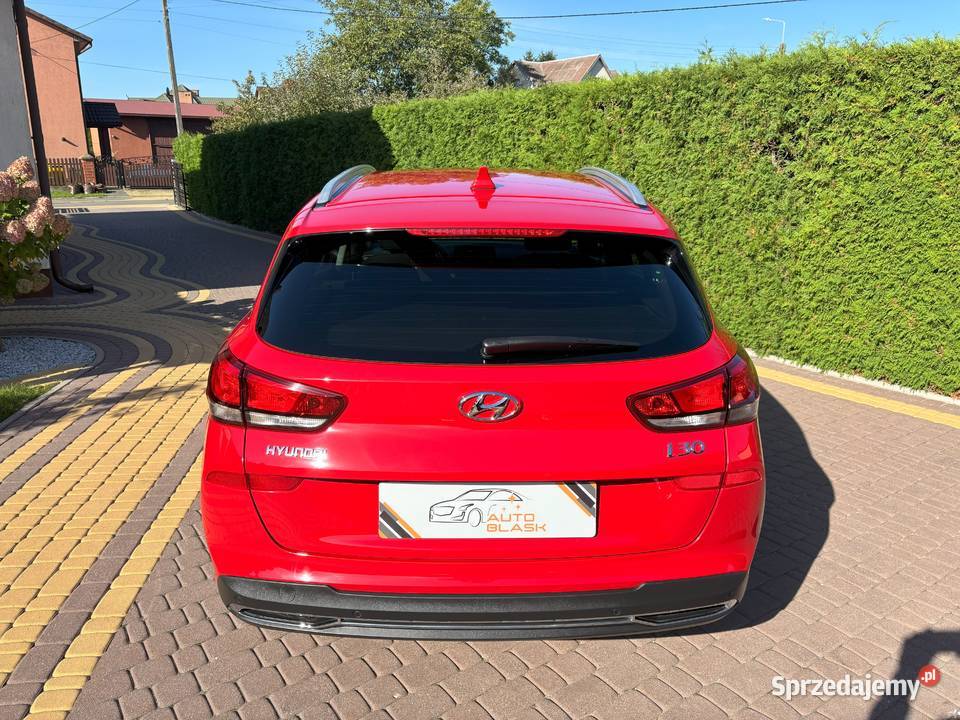 Hyundai i30 III 15 15 DPI 110 ModernPakiet kupiony w polskim salonie Czyżew sprzedam