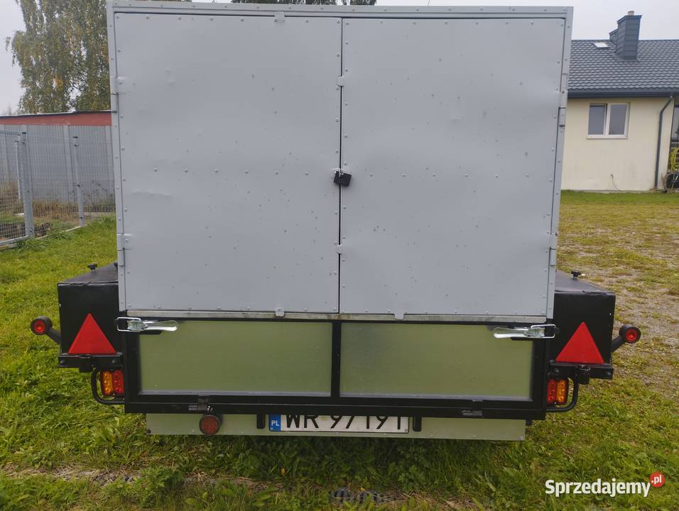 Sprzedam przyczepe samochodowa produkcji Suski towarowe Do samochodów osobowych Radom sprzedam