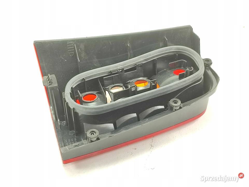 LAMPA PRAWY TYŁ MERCEDES VITO 112 CDI 9703 Lampy cofania Lampy cofania