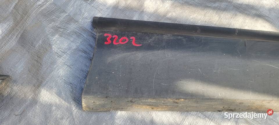 SKODA KODIAQ LISTWA DRZWI PRAWA PRZÓD Ruda Śląska