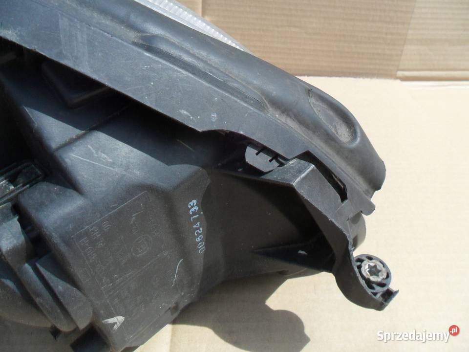 Mercedes Reflektor xenon Lewy Nowy Tomyśl