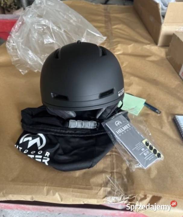 Kask na narty Master dolnośląskie Trzebnica sprzedam