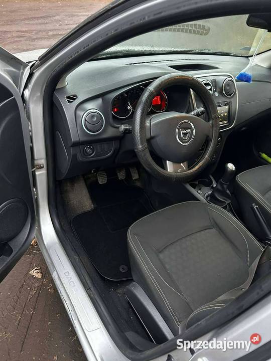 Dacia Sandero 12 752013rBezynagaz 4/5