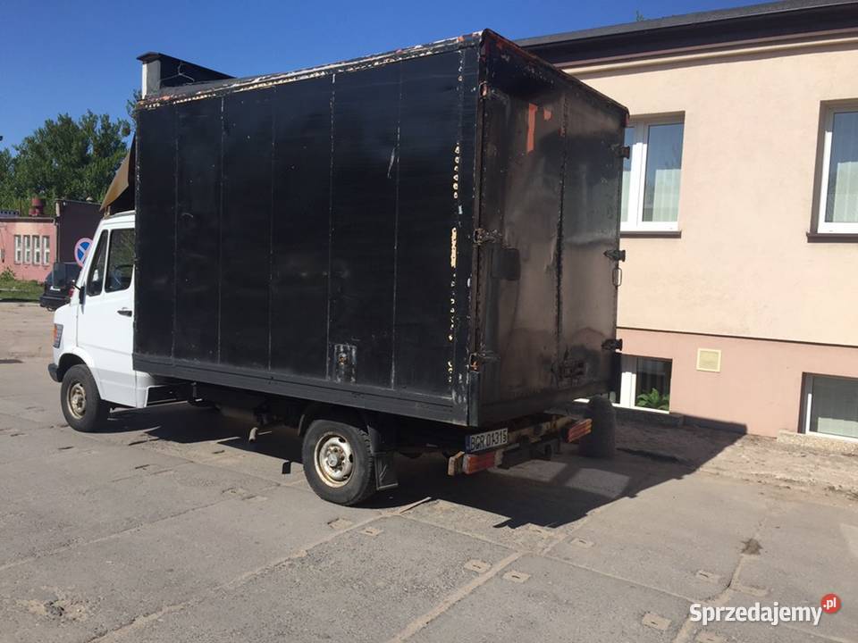 Mercedes 310 29 D kaczka kontener ze Białystok