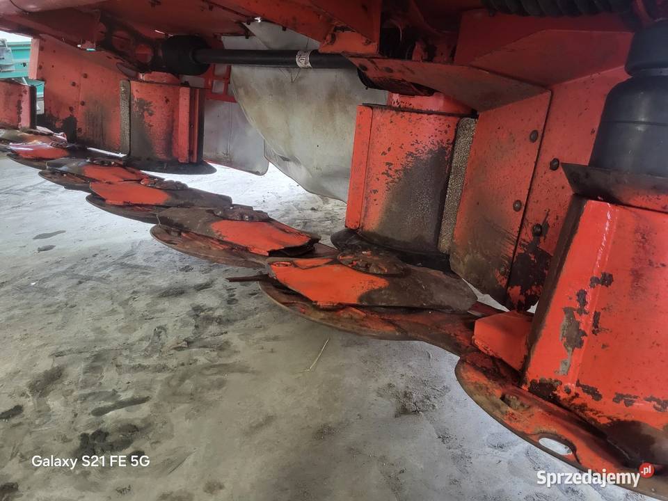 Kuhn 3525F FF z 21r POTTINGER 3811 Z 16r Brodnica