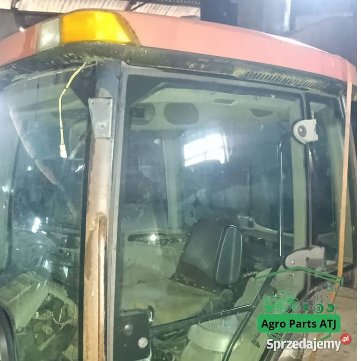 Kabina Case MX 270 Magnum Ciechanowiec