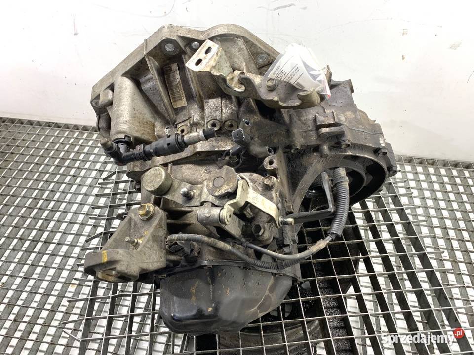 SKRZYNIA BIEGÓW SUZUKI SX4 ZL4 16 120 osobowe Skrzyni biegów sprzedam