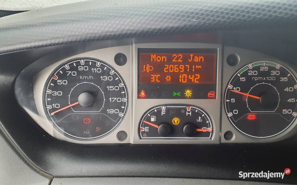 Iveco Daily 200 30150 EU4 Blaszak 2010r DMC ESP Konin