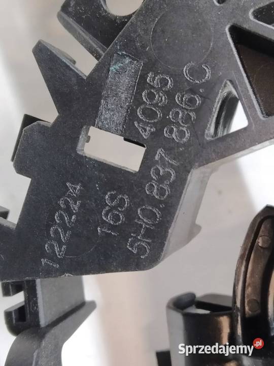 KLAMKA ZEWNĘTRZNA PRAWA PRZÓD SZARA 5H0837886C
