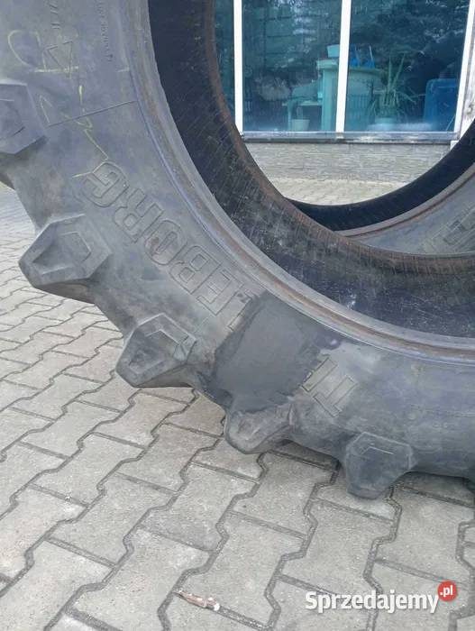 Opona 58070R42 PirelliTrelleborg TM700 komplet Tomaszów Lubelski