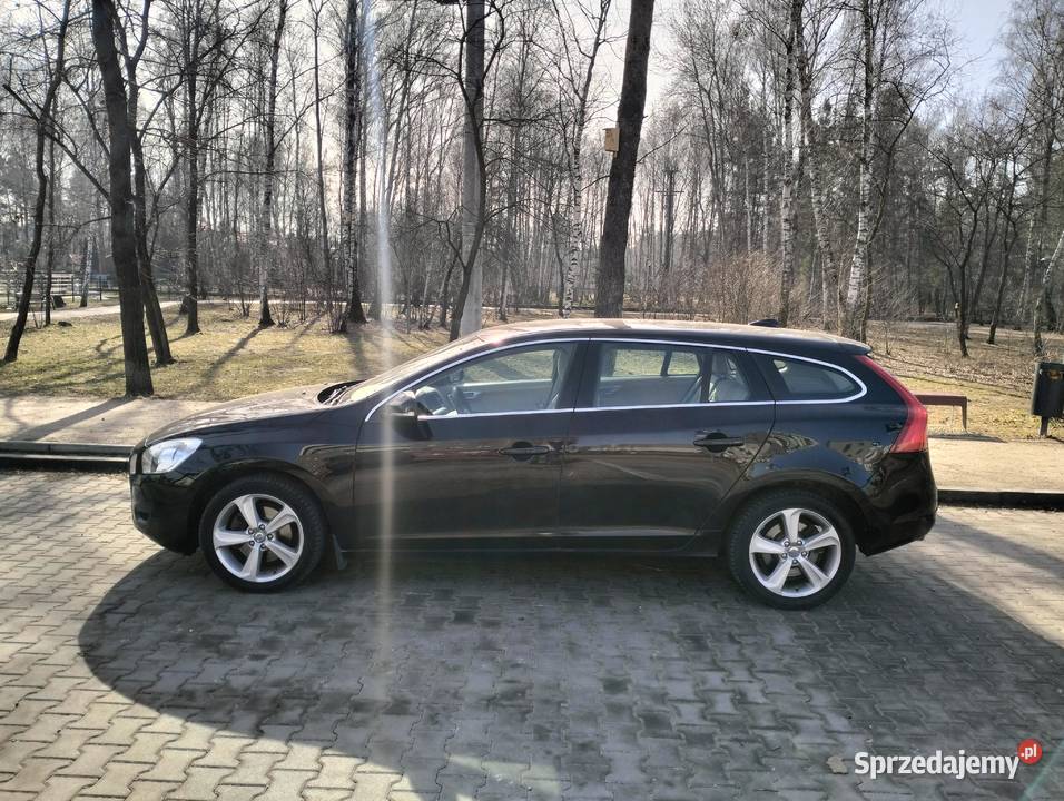 Sprzedam Volvo V60d3 20 163 331km Ząbki