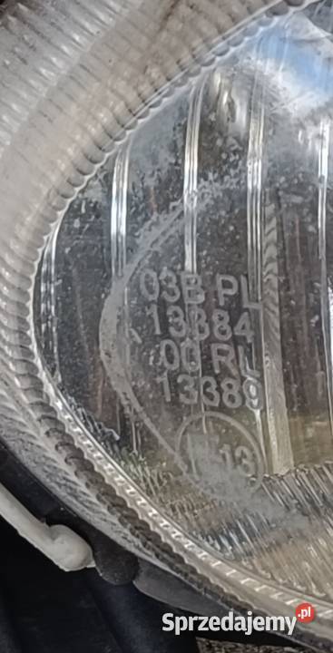 KIA CEED II PRAWA LAMPA PRZECIWMGIELNA Z Radom