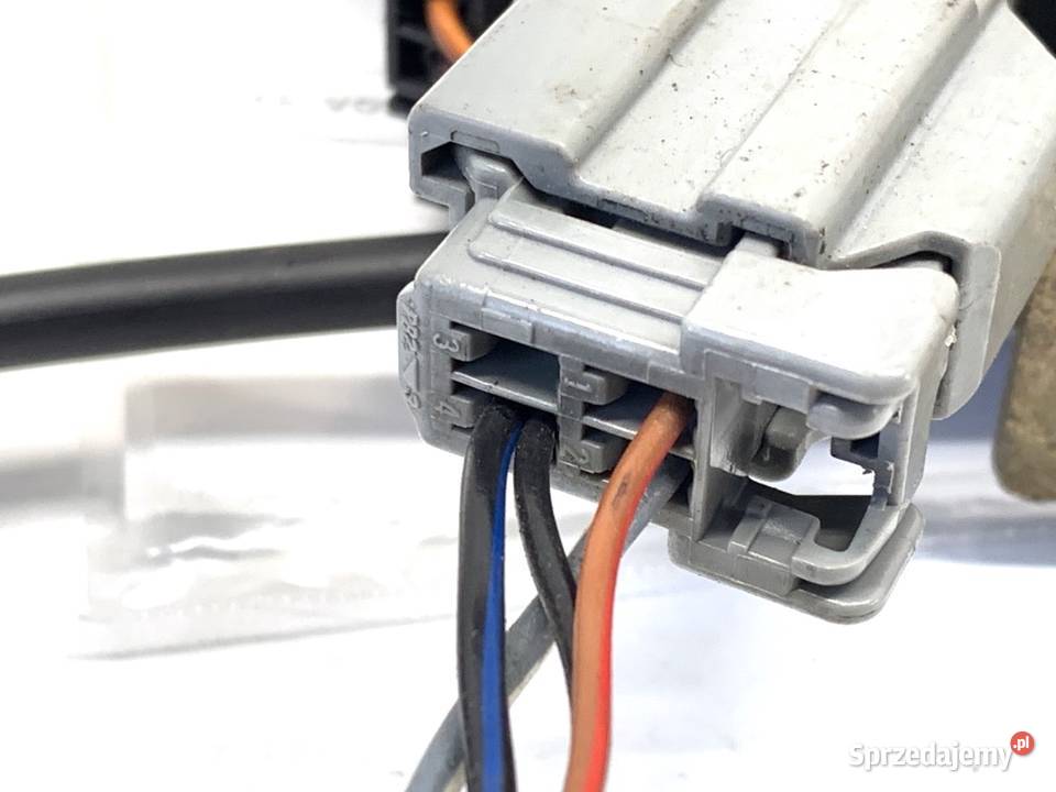 ZAMEK KLAPY TYŁ VOLVO S60 I SedanLimuzyna osobowe