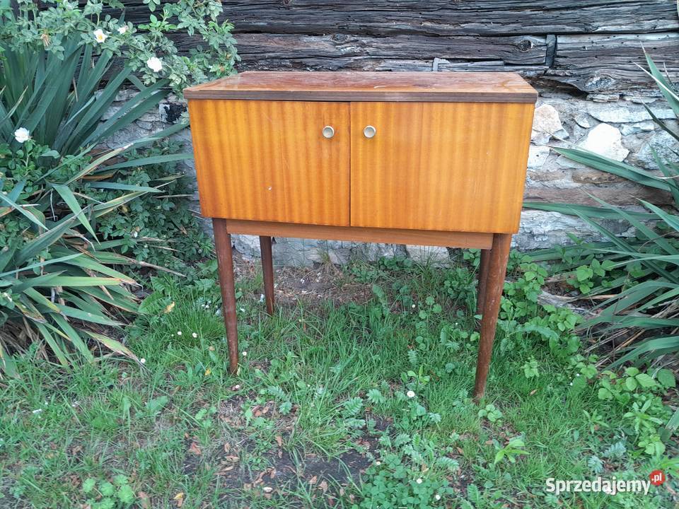 Stary stolik szafka z czasów PRL zabytek retro śląskie Dąbrowa Górnicza