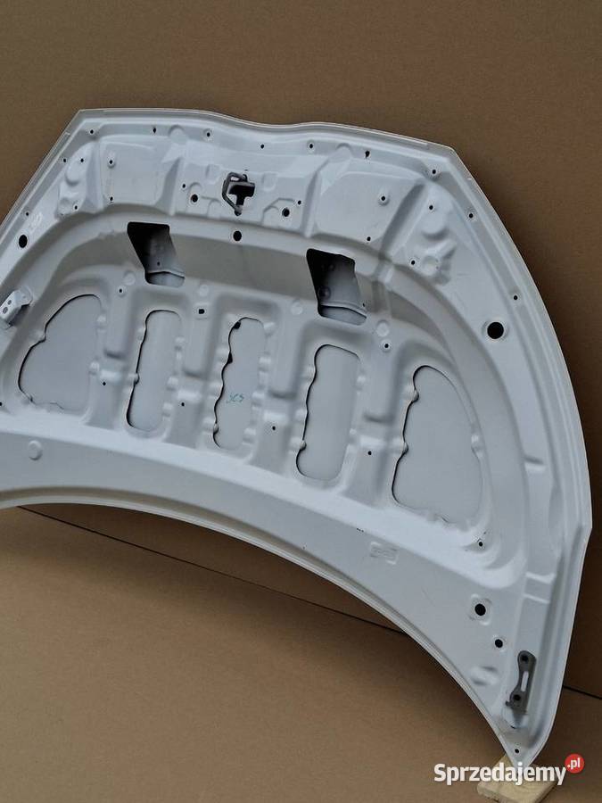 TOYOTA YARIS IV 4 20 MASKA POKRYWA SILNIKA