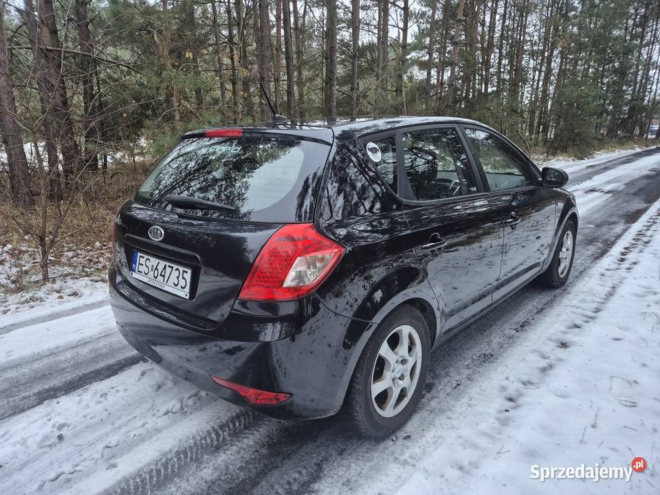 Kia Ceed Lift 14 benzyna 109 146 Super stan Rok produkcji 2009 Skierniewice