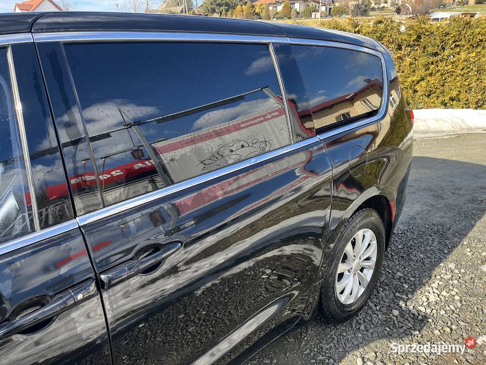 Chrysler Pacifica 36 benzyna