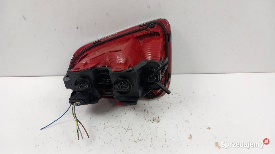 MINI COOPER R56 HB LAMPA TYŁ PRAWA Zbierkowo