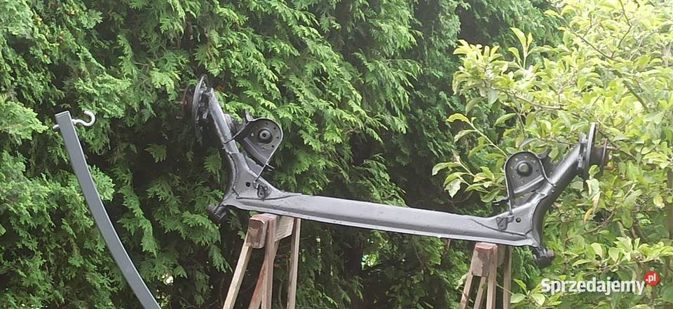 Honda Civic VIII 20062011tylna belka Brzeszcze