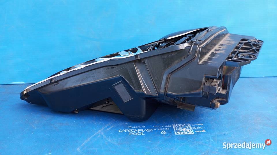 LAMPA PRAWY PRZÓD EU XENON ASTON MARTIN VANTAGE osobowe Nowy Tomyśl sprzedam