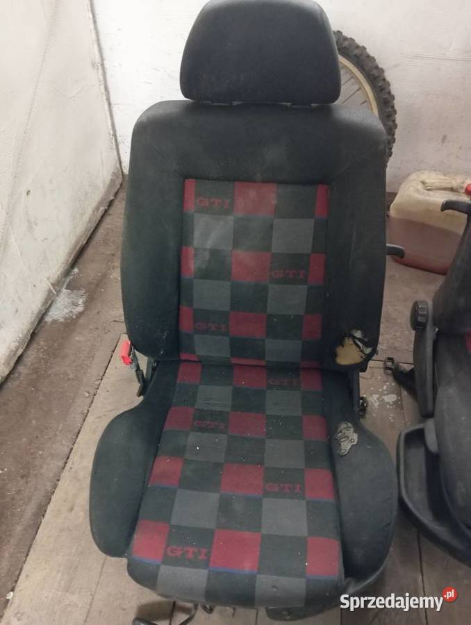 Fotele fotel golf GTI MK3 xx jahre 20 yahre Słupca