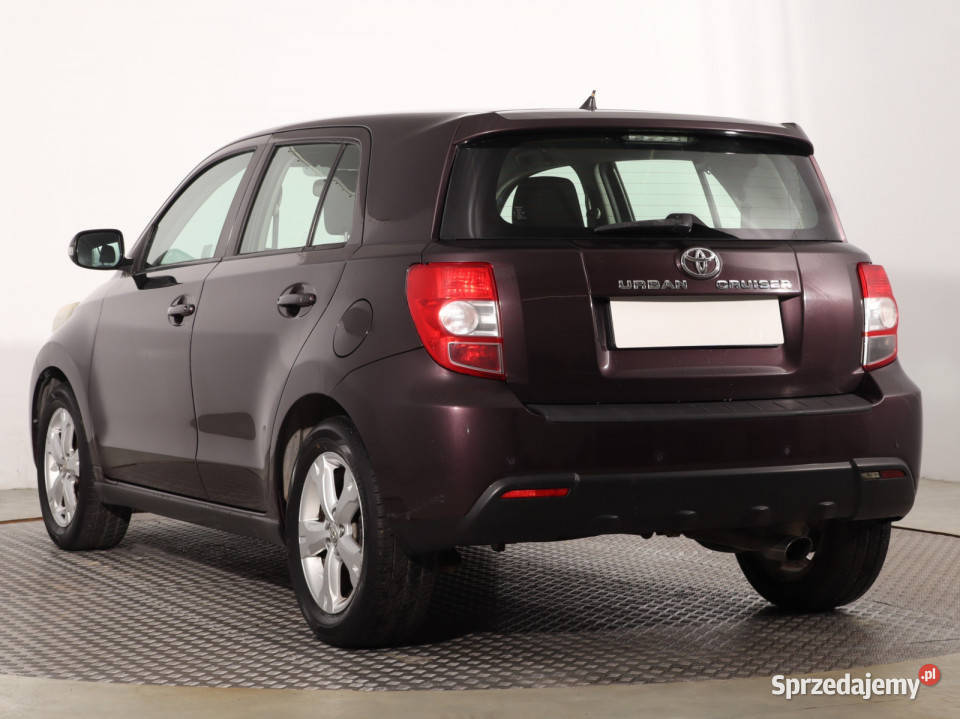 Toyota Urban Cruiser 133 Dual VVTi MPV