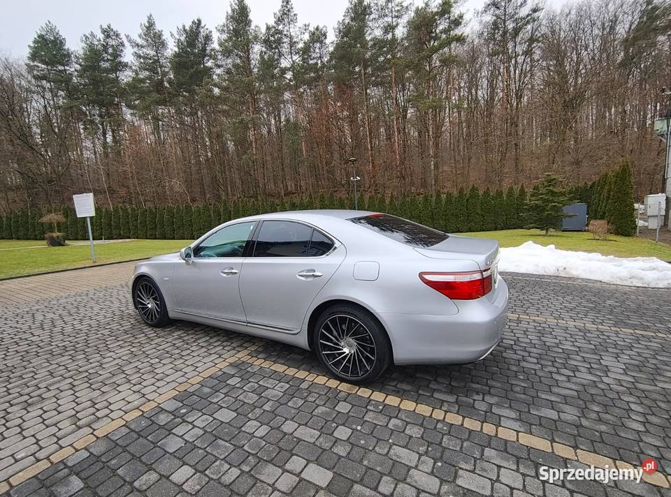 Lexus LS460 anglik zarejestrowany i ubezpieczony pomorskie