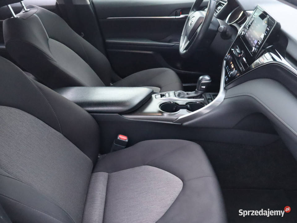 Toyota Camry 25 Hybrid Katowice