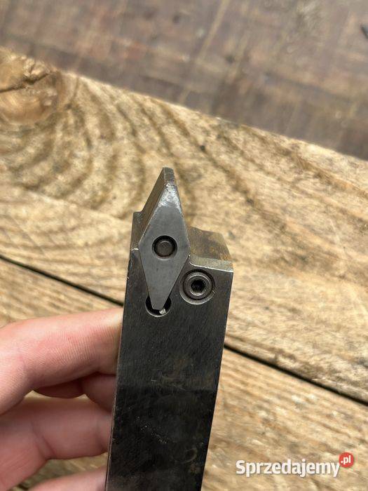Nóż tokarski 32x25 mm z płytką używany
