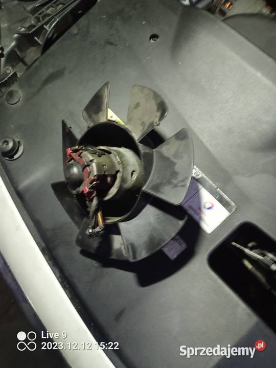 Mercedes g klasa silnik dmuchawy 12 v terenowe małopolskie Kocmyrzów sprzedam