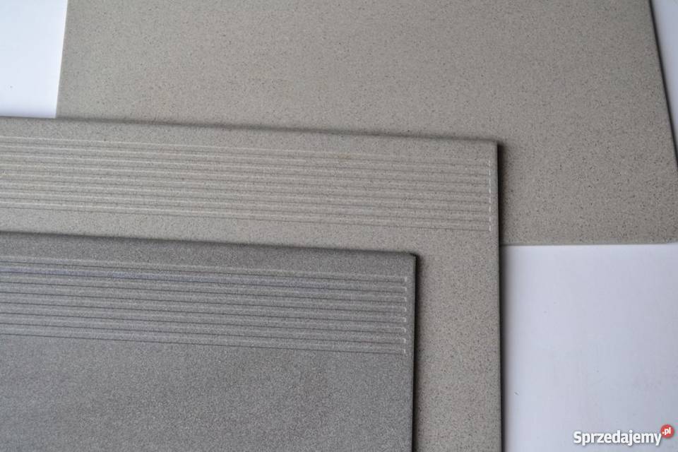 Gres 30x60 schody stopnica szara Outlet Zakopane