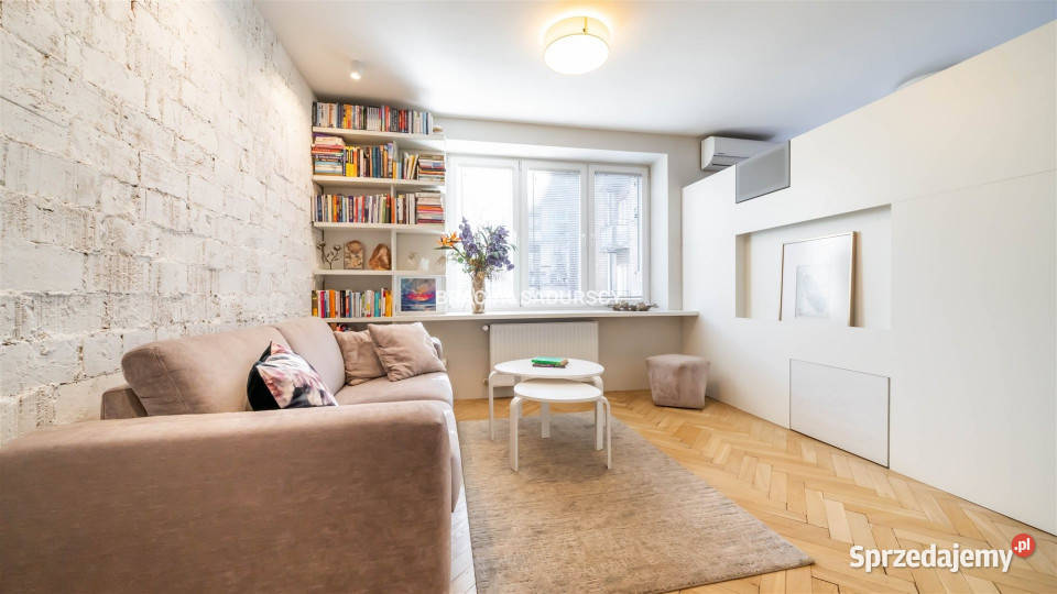 sprzedaży mieszkania 355m2 2 pokojowe Kraków kamienica