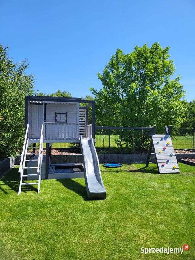 Plac zabaw nowoczesny domek dzieci huśtawki Wrocław sprzedam