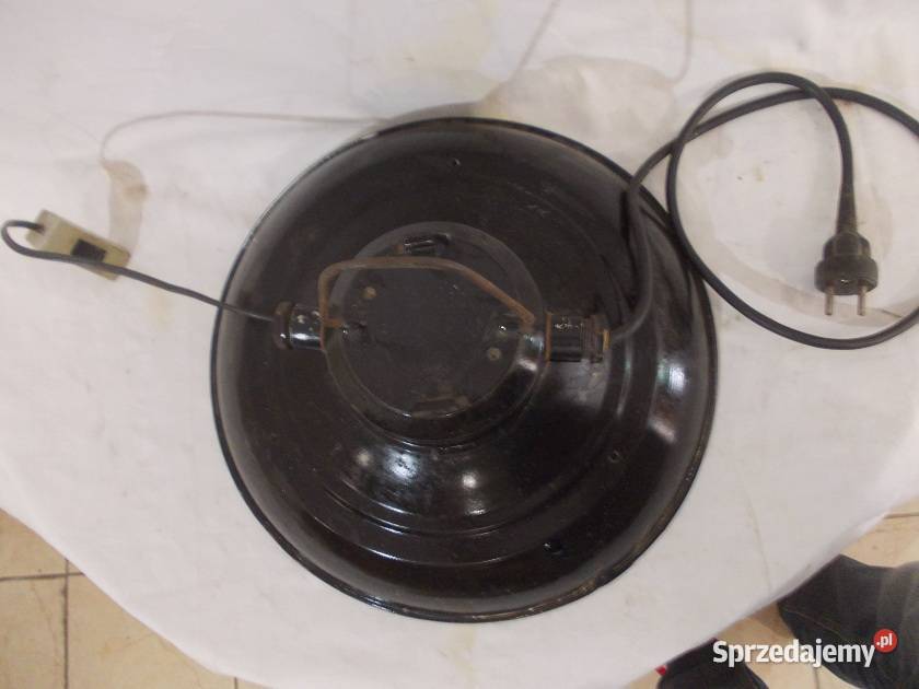 Stara emaliowana lampa wisząca fabryczna loft Bielsko-Biała