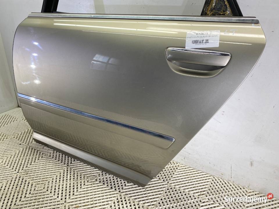 DRZWI LEWY TYŁ AUDI A8 D3 SedanLimuzyna 0210 sprzedam