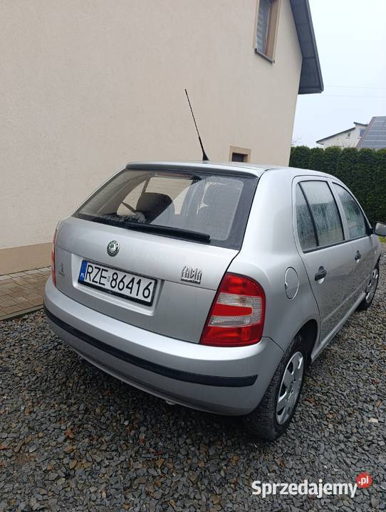 Sprzedam Skodę z niskim przebiegiem Malawa