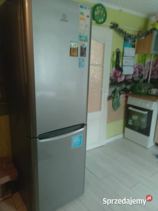 Lodówka Indesit BIAA 13 VX Srebrna Recz