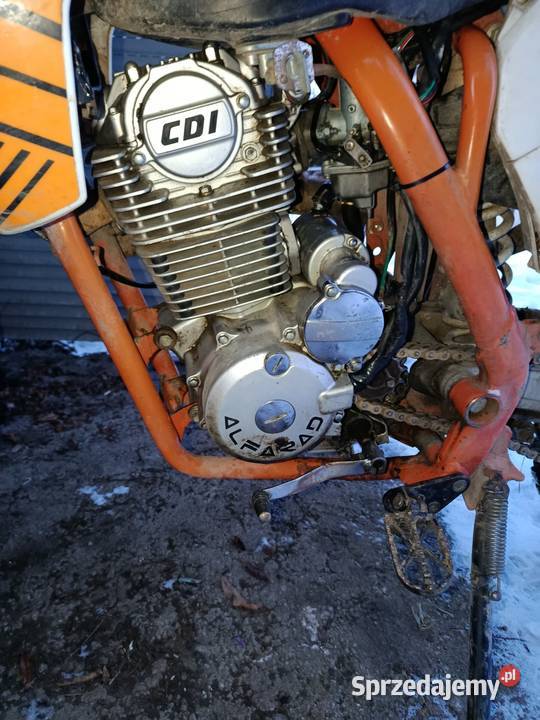 Sprzedam alfarada 250 benzyna Jurkowice