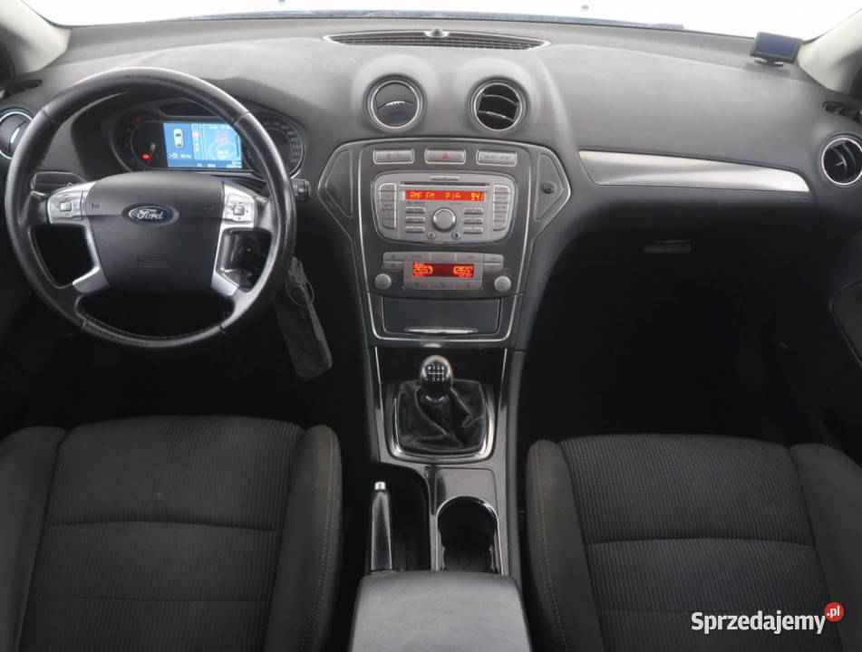 Ford Mondeo 20 TDCi światła przeciwmgielne sprzedam