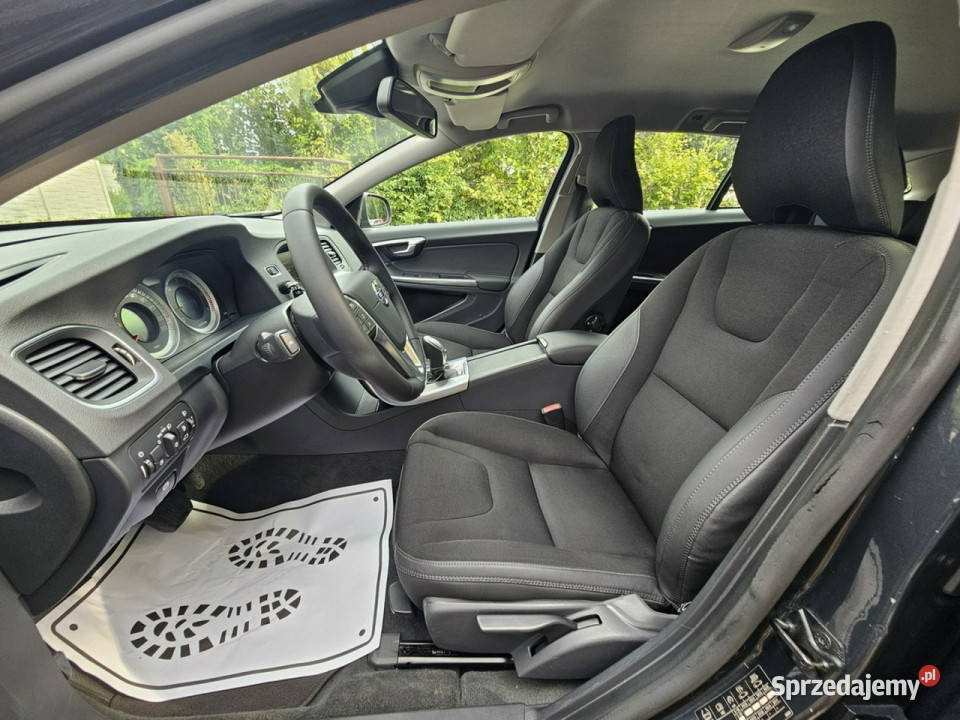 Volvo V60 20 diesel 5 cylindrów Pełna Historia Volvo łódzkie Opoczno