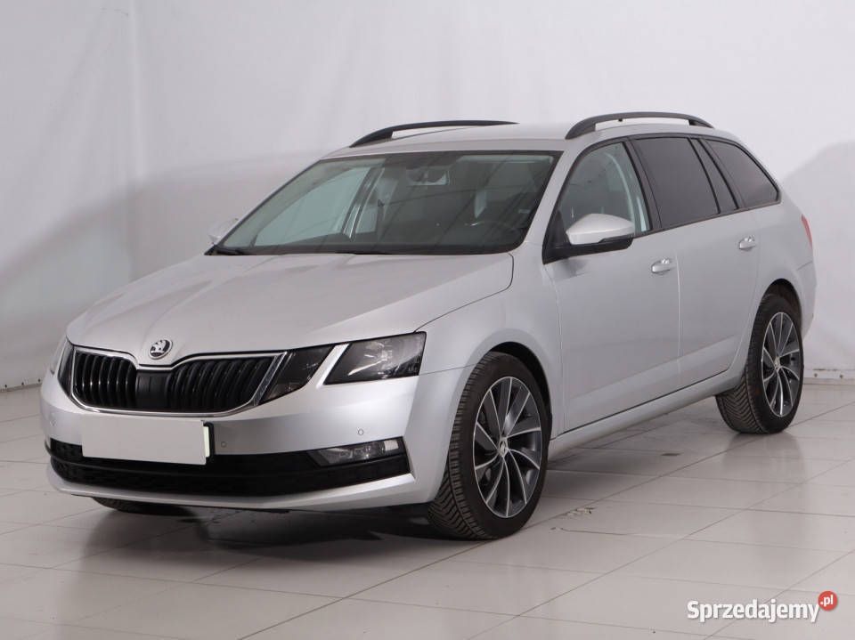 Skoda Octavia 16 TDI czujnik parkowania