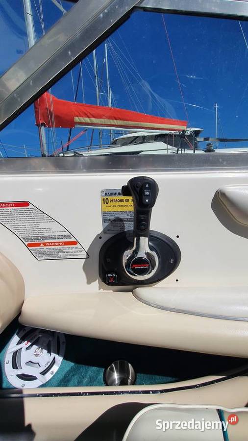 SeaRay 220 Sundeck 50mpi Mercruiser 260 DTS