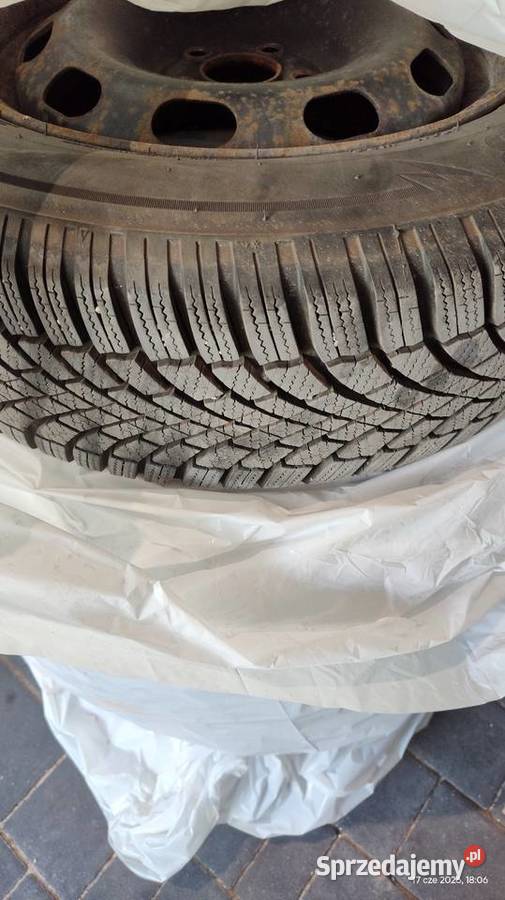 4 koła z oponami zimowymi 19565r15 Bridgestone mazowieckie Łazy