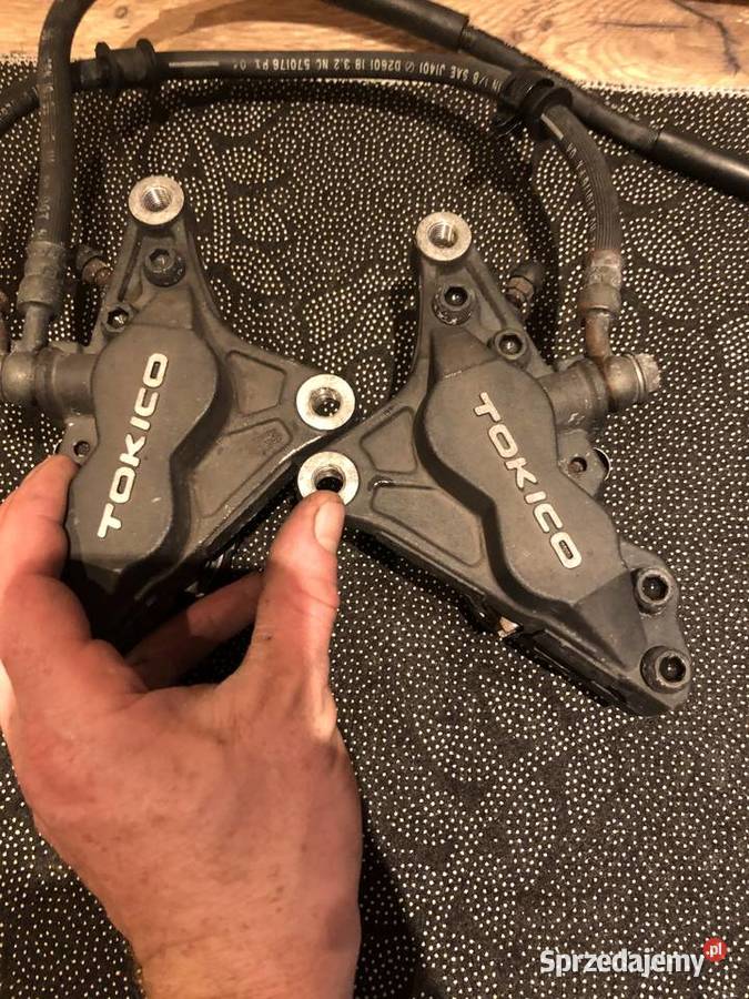 Zaciski hamulcowe przód Suzuki GSXR 600 Srad 750 Leżajsk
