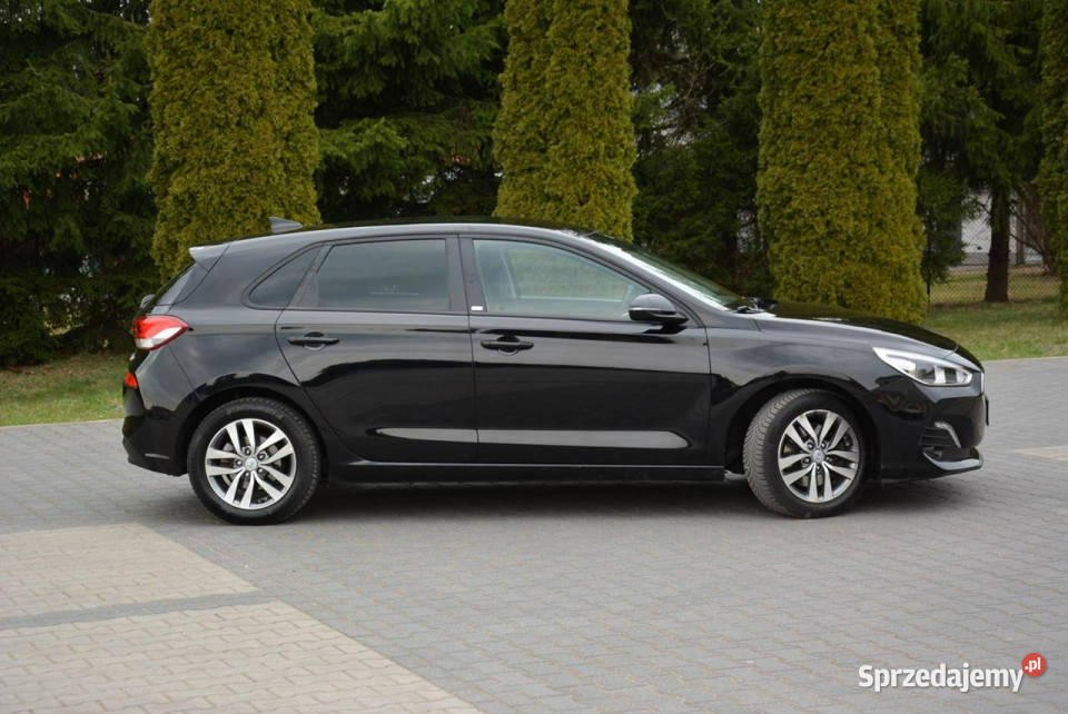 Hyundai i30 Lift Ledy CarPlay Klimatronic Navi elektrochrom. lusterka boczne Ostrów Mazowiecka sprzedam