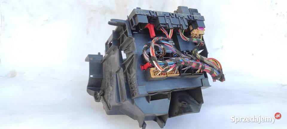 1K0 937 049 M BSI skrzynka bezpieczników GA14 osobowe Włoszczowa